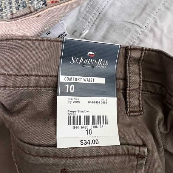 St. John’s Bay comfort waist taupe shadow capris NWT - Picture 5 of 11